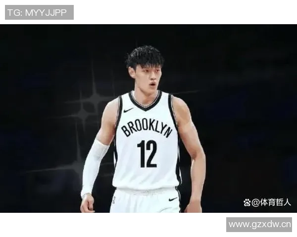 曾凡博亮相澳门布鲁克林篮网全队正式抵达开启新征程