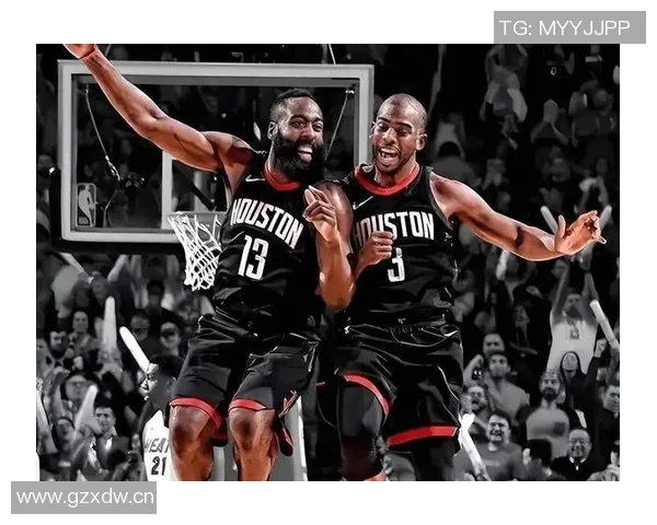 保罗谈快船阵容经验丰富多样打法助力球队竞争力提升