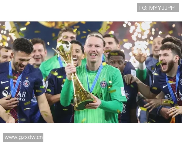 扑点神勇萨福诺夫助巴黎两战点球大战成功扑出六球展现实力 扑点神勇萨福诺夫助巴黎两战点球大战成功扑出六球展现实力