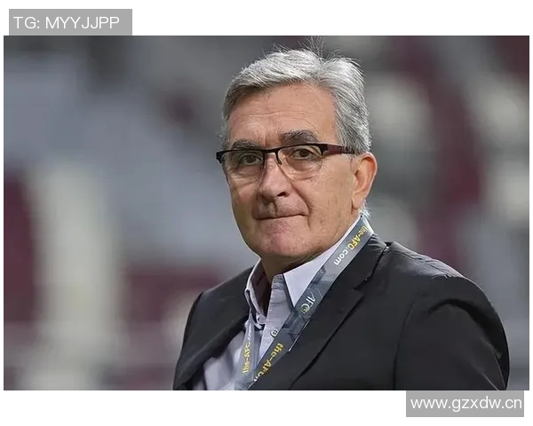 伊万谈战术选择双后腰配置助球队取得佳绩