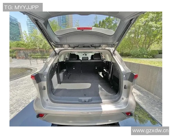 文班寄语哈珀希望他安好赞其表现令人难以置信的优秀