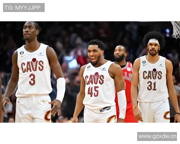 NBA赛季预测尼克斯战胜雄鹿雷霆轻松击败国王勇士遭遇快船挑战