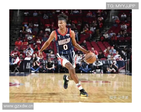 杰伦格林因轻度腿筋拉伤缺席湖人战役预计能赶上新赛季揭幕战 杰伦格林因轻度腿筋拉伤缺席湖人战役预计能赶上新赛季揭幕战