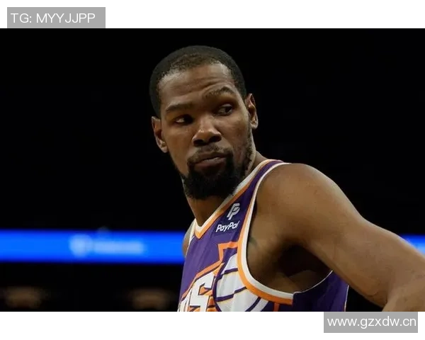 杜兰特生涯最低球权使用率场均出手仅168次引发关注