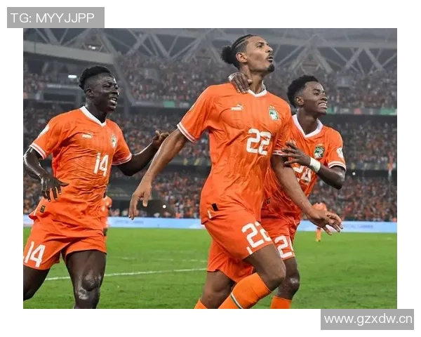 泰山队顽强追平浙江裁判VAR判罚引争议克雷桑点球成功助队逆转局势