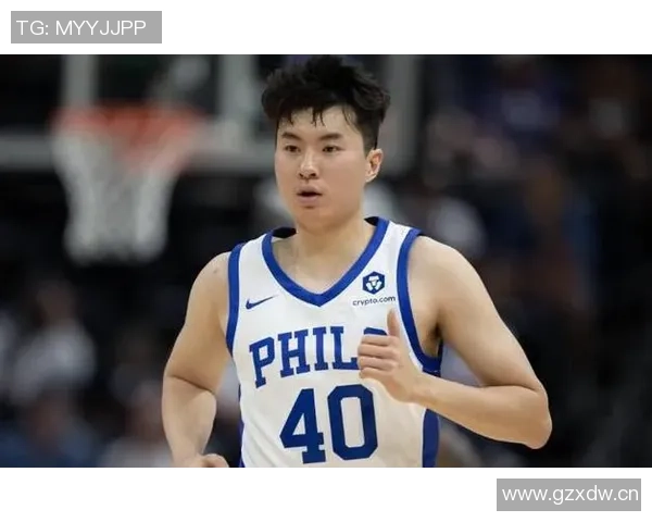 去年夏季联赛李贤重执教经历回顾混音主帅称其乐于倾听与沟通能力强