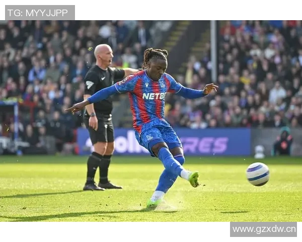 阿森纳官方宣布埃泽对水晶宫进球荣获球队十月最佳进球奖