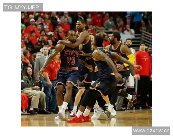 泰伦卢执教骑士期间的成功秘诀与球员关系密切的深度分析 泰伦卢执教骑士期间的成功秘诀与球员关系密切的深度分析