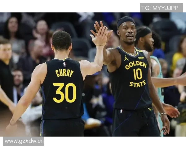 吉米与库里的默契展现杜兰特的影响力与文班的崛起之路