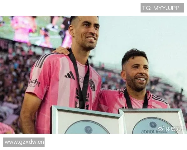 巴西连线感伤告别阿尔巴迈阿密赛后盛大仪式回顾 巴西连线感伤告别阿尔巴迈阿密赛后盛大仪式回顾