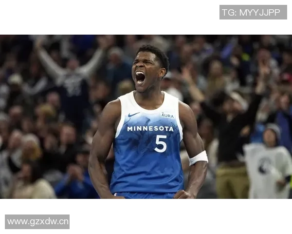 爱德华兹盛赞麦丹得分能力期待他发挥提升球队表现十倍