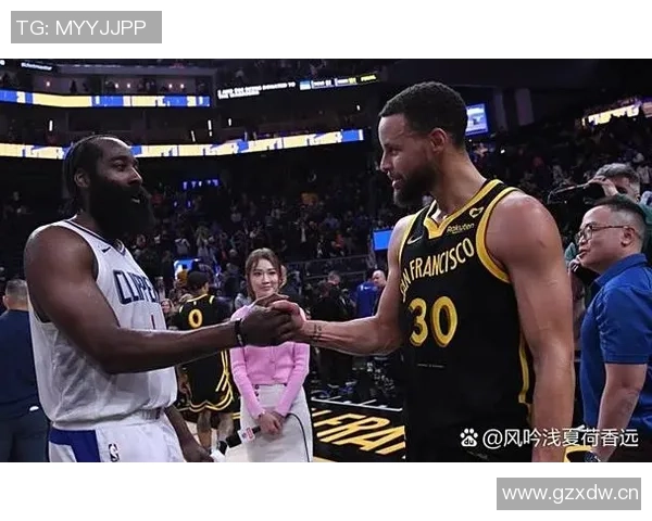 哈登创纪录109次完成四分打成为历史上3加1最多球员库里紧随其后 哈登创纪录109次完成四分打成为历史上3加1最多球员库里紧随其后