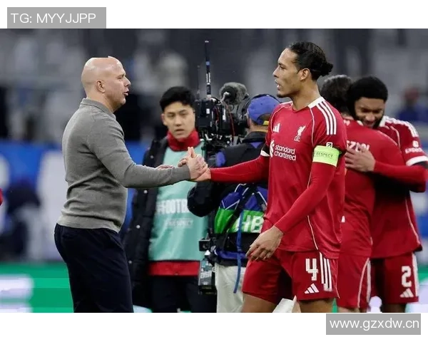 范戴克回应更衣室不和传闻强调利物浦团结一致不惧外界批评