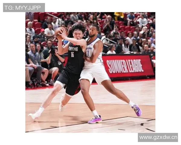 开拓者本赛季三次战胜勇士场均迫使对手失误19次展现强大实力